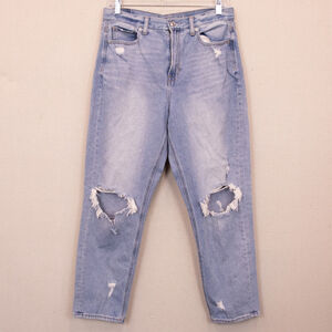 American Eagle distressed light wash straight leg mom jeans-8S